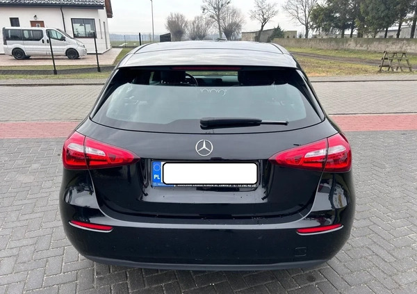 Mercedes-Benz Klasa A cena 77900 przebieg: 97000, rok produkcji 2019 z Kalisz małe 232